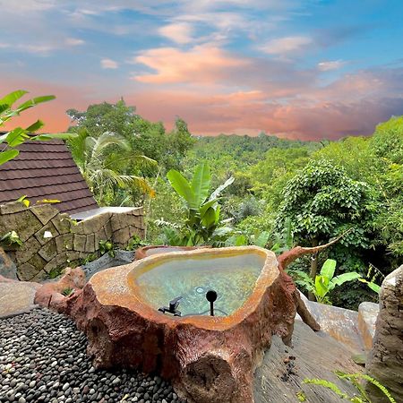 Vana Nugraha Villas Tampaksiring Exterior photo